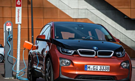 BMW анонсировал специальное издание Electronaut Edition